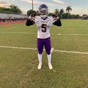 Meet your Posher, Everton